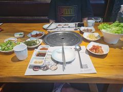 -唯成•韩国炭火烤肉 유성고기