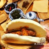 来网红店挑战超级牛大碗，干饭人干出一碗公益面