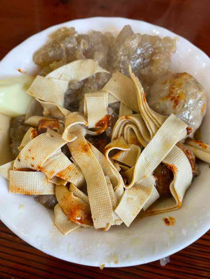 孟哥焖子(香洲店)-"孟哥焖子在大连火的真是不要不要的.但我是.