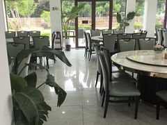 -七的湖·晚芳亭·阳澄湖农家菜·大闸蟹(莲花岛店)