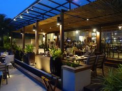 -Cau Go Vietnamese Cuisine