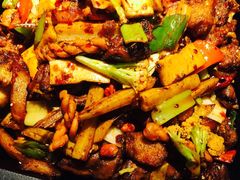 -炭舍干锅·烤鱼(扬名广场店)