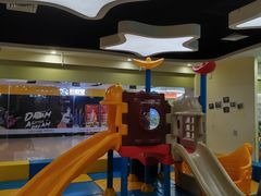 -蓝旗亲子游泳(范湖万达广场店)