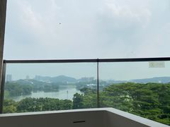 -深圳隐秀山居酒店