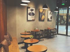 -THE ALLEY 鹿角巷(华润万象城店)