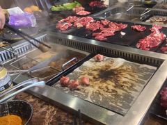 -牛里牛气· 榴莲海鲜鲜牛肉自助火锅·烤肉(横岗店)