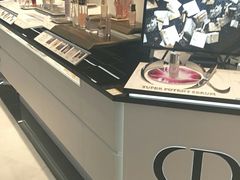 -Dior(金鹰购物中心店)