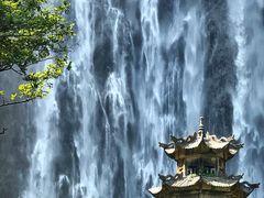 -刘伯温故里景区百丈漈