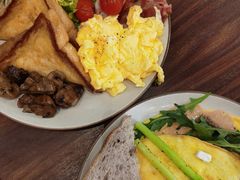 法式煎吐司早午餐-VESH COFFEE(定西路店)