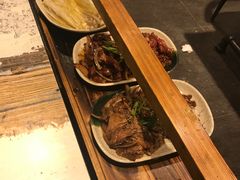 -燚店·铁板鱼蛙·烤肉·烤串(北新桥店)