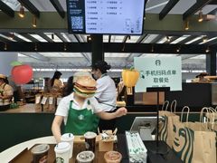 -星巴克(上海虹桥站2A检票口)
