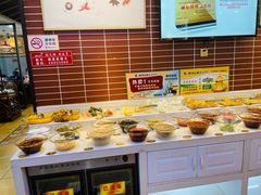 自助调料区-健晟星期天火锅(河东店)