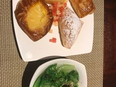 -三亚湾海居铂尔曼度假酒店