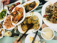 -小辣妹川味海鲜加工店(第一市场椰风巷店)