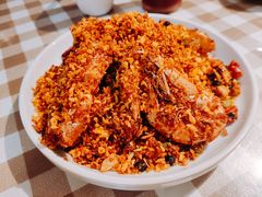 -新大咀港式茶餐厅(宝山万达店)