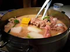 -肥仔文澳门猪骨煲(南京西路店)