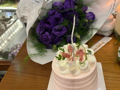 -Mark&Mars Restaurant