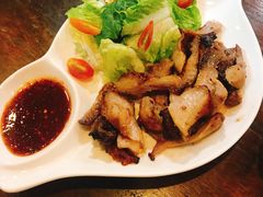 -Dang restaurant (patong phuket)