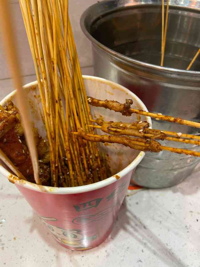 四经一手工串串(惠福东路7号店)-"emm可能脑发神经突然进去了一家串串