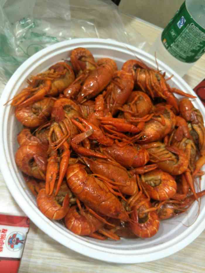 打分 现场加工,拿到别的店里去吃的,可惜要是不只是外卖就更完美了.