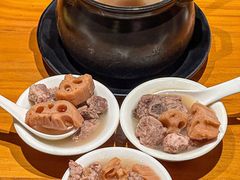 -莲餐厅·湖北菜·潜江小龙虾店(愚园路店)
