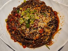 酸辣厥根粉-玉玲珑(陆家嘴店)