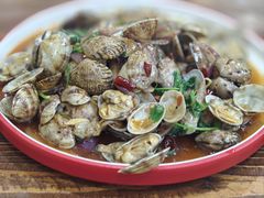 炒花蛤-叶存利海鲜大馅饺子(海宁路总店)