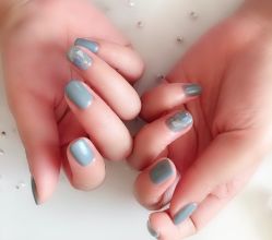 -爱美睫美甲会馆