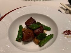 和牛配黑蒜-天龙轩(香港丽思卡尔顿酒店)