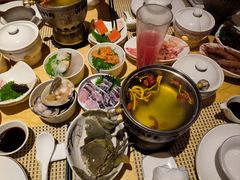 -雍和会海鲜姿造自助(湖东路店)
