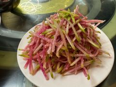 -明月食府(二区干二路店)