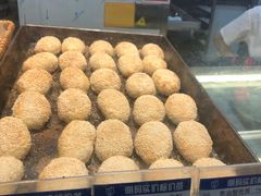 蟹壳黄-CITY MART城市集市·里弄(北外滩来福士广场店)