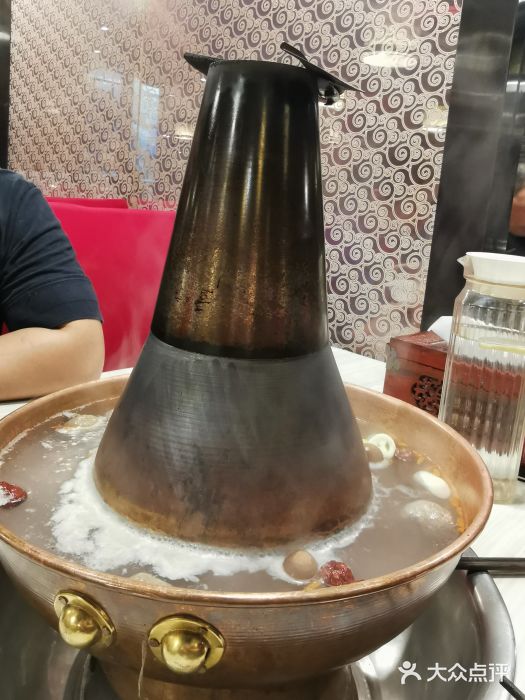 八爷老北京火锅(万谷慧生活店)泉水锅图片