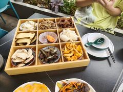-野菌皇海景野生菌火锅(滨海大道店)