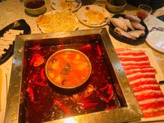-二荆条·蜀鲜汇城市森林火锅