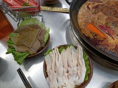 -扎起市井老火锅(乐山总店)
