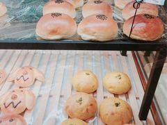 -Dough&Joe团憩(瑞虹天地月亮湾店)