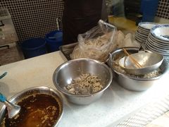 -牡丹广场薛栓子擀面皮大王