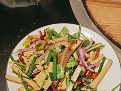 -山城柴火鸡·全鸡宴·跳水蛙(五小区店)