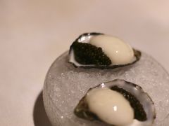 冬阴功泡卡露伽鱼子酱吉拉多生蚝-三嚥阁 La Villa Restaurant