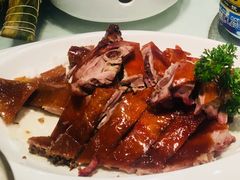 桂林漓江边琵琶鸭-桂林肥仔·中华餐饮名店(园湖店)