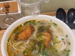-凯峰鱼汤米线(金利達店)