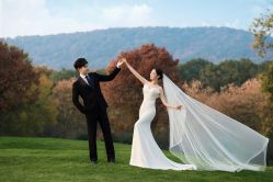 -雪中彩影婚纱摄影·微光艺术中心