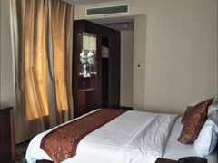 -三亚夏威夷大酒店