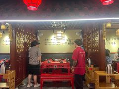 等位区-谭鸭血老火锅(慈云寺店)