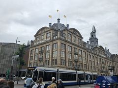 -De Bijenkorf百货公司