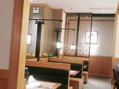 -江渔儿酸菜鱼·拔草餐厅(虎门君乐汇店)