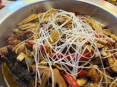 -弓虽昌焖烧鸡(大竹林店)
