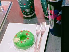 -星巴克臻选(威海威高广场店)