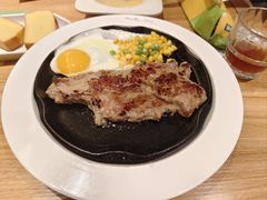 -豪客来牛排(重庆三峡广场步行街1704店)